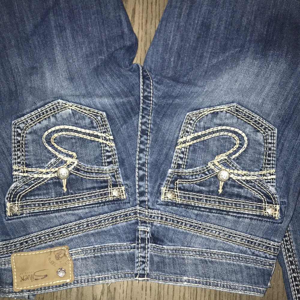 Silver Jeans - Picture 4 of 8